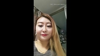 Hd Видео На Зряла Азиатска Майка В Ролята На Мащеха