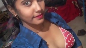 Indian Village Girl Shows Off Her Panty And Nipples