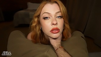 Червенокосата Красавица За Първи Път Опитва Bdsm С Помощта На Приятелката Си.